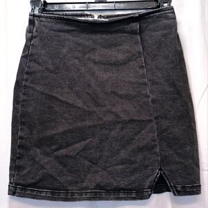 00 Wild Fable Black mini skirt